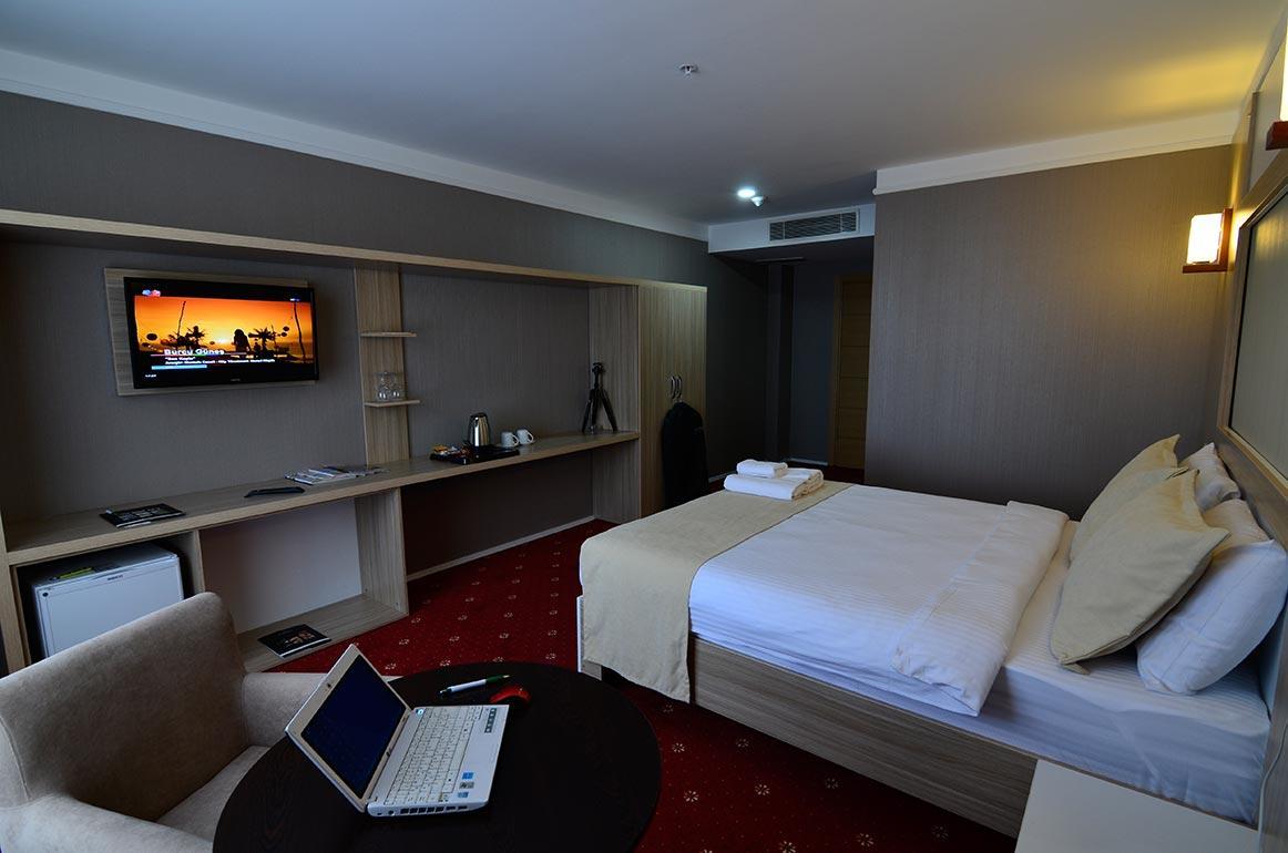 Life Port Hotel Istanbul Sekerpinari ภายนอก รูปภาพ